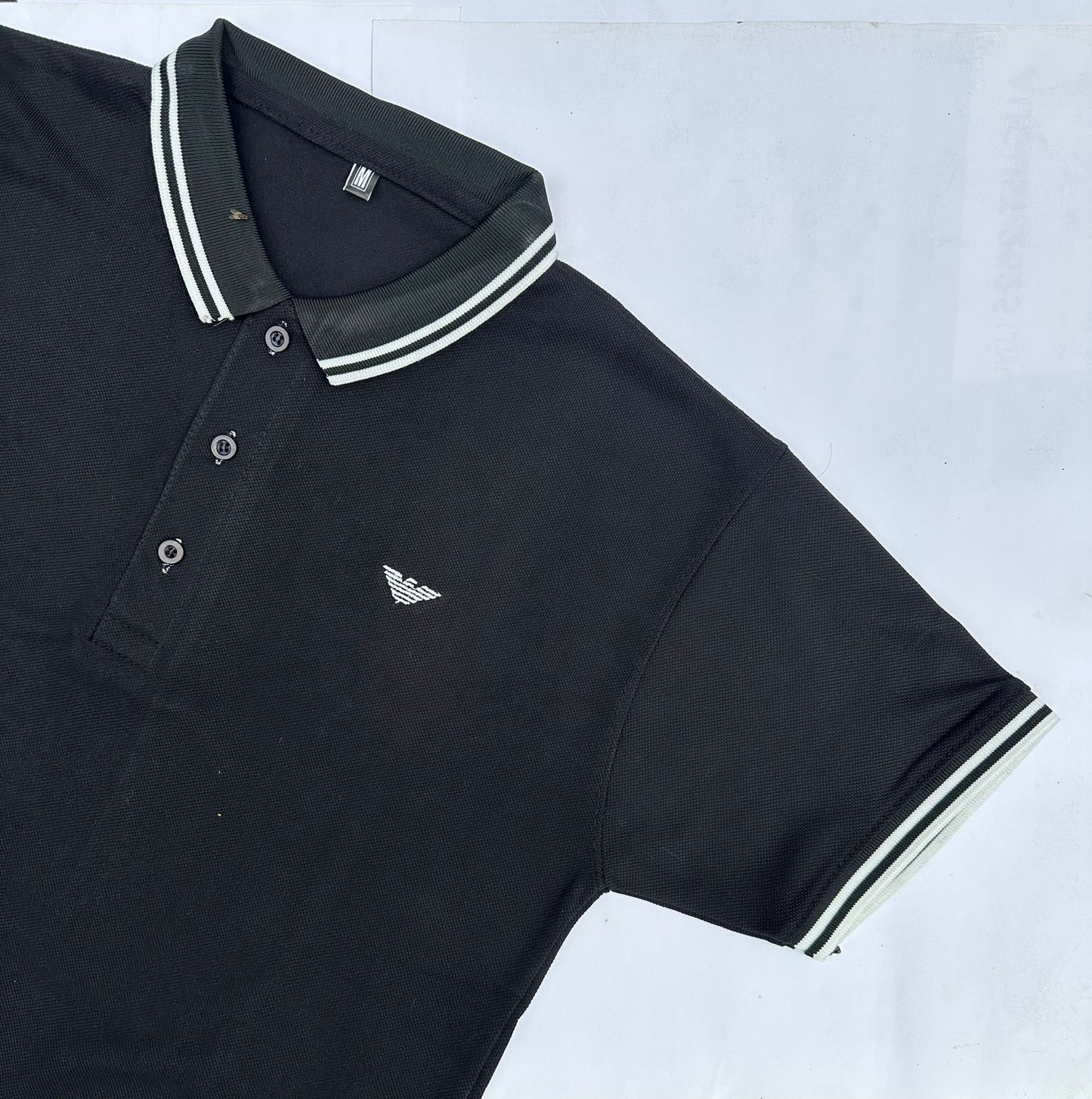 Men’s Black Polo Shirt – Cool & Stylish with Contrast Collar
