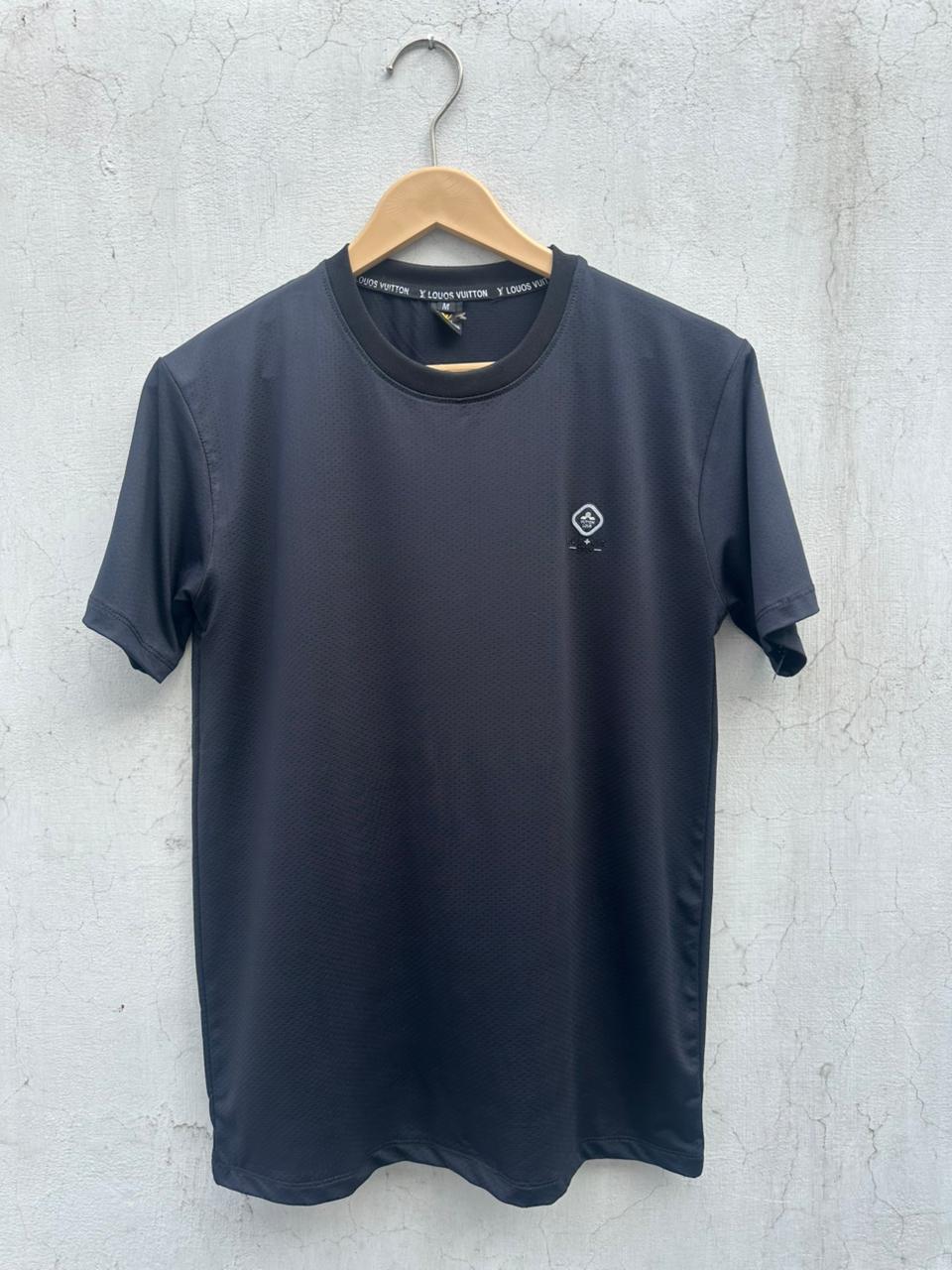 Black Mesh Dri-Fit T-Shirt – Ultra-Flexible & Breathable