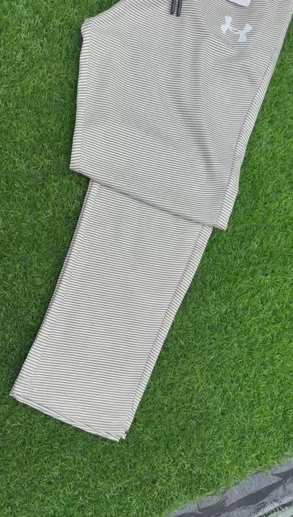 Under Armour Trouser Off White colour – Comfort Meets Performance